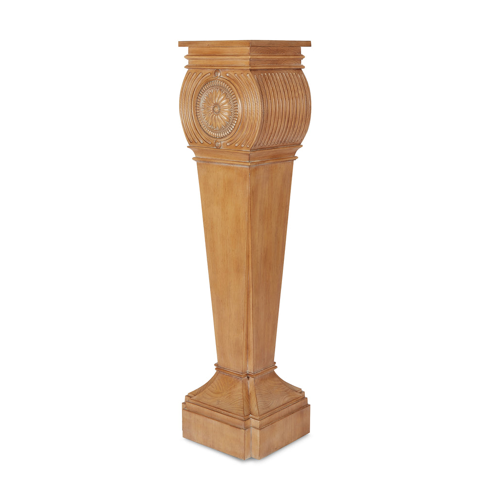 gustave pedestal (washed pine)