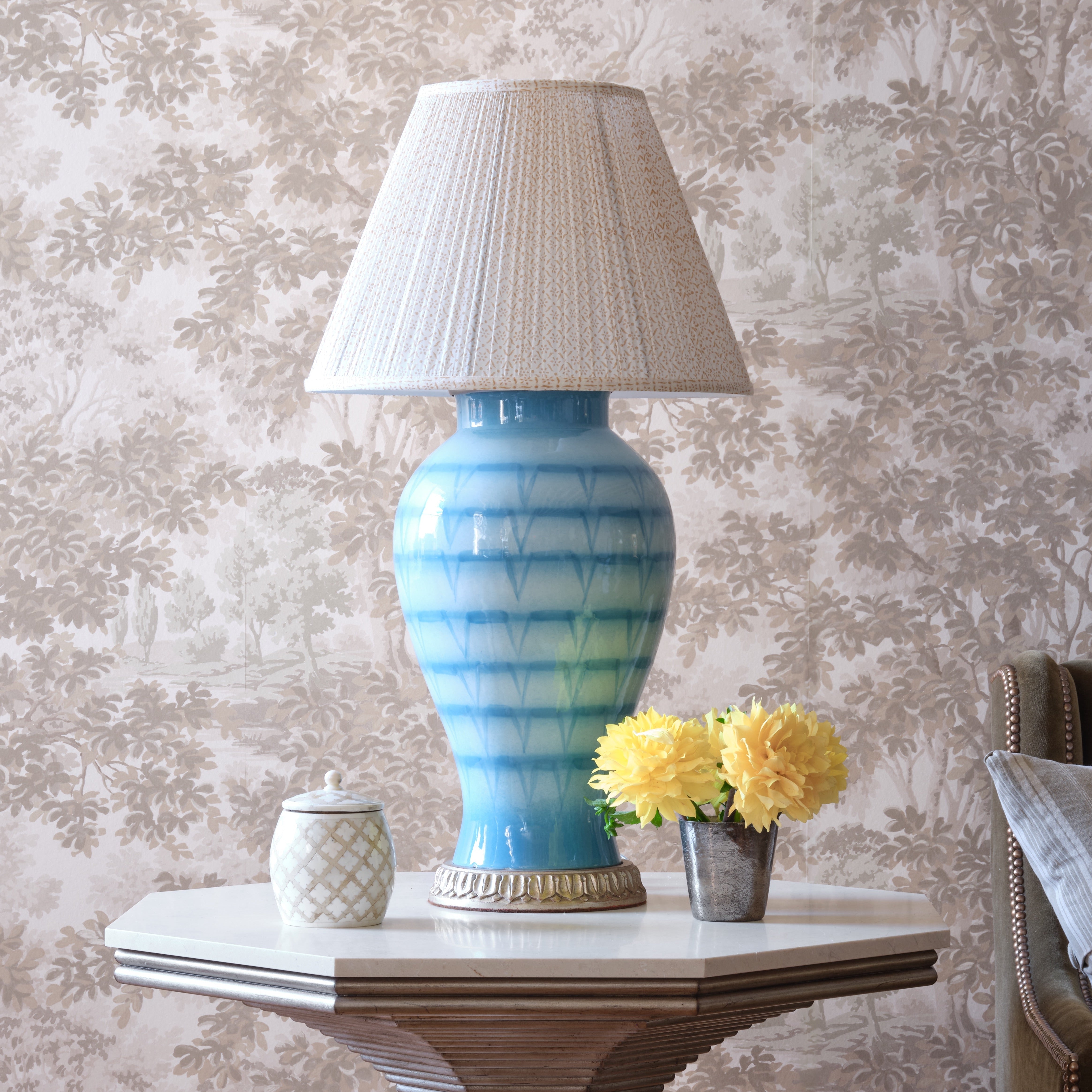 Turquoise Ceramic Lamp (Blue) – Bunny Williams Home