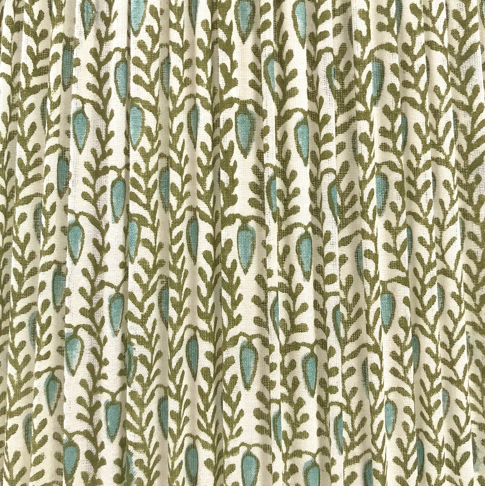 Putnam Lampshade (Green) – Bunny Williams Home